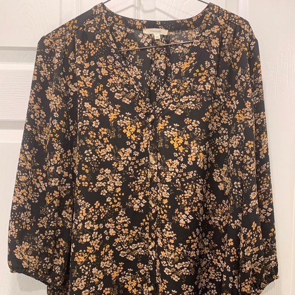 Maurice’s Tunic - Picture 1 of 3